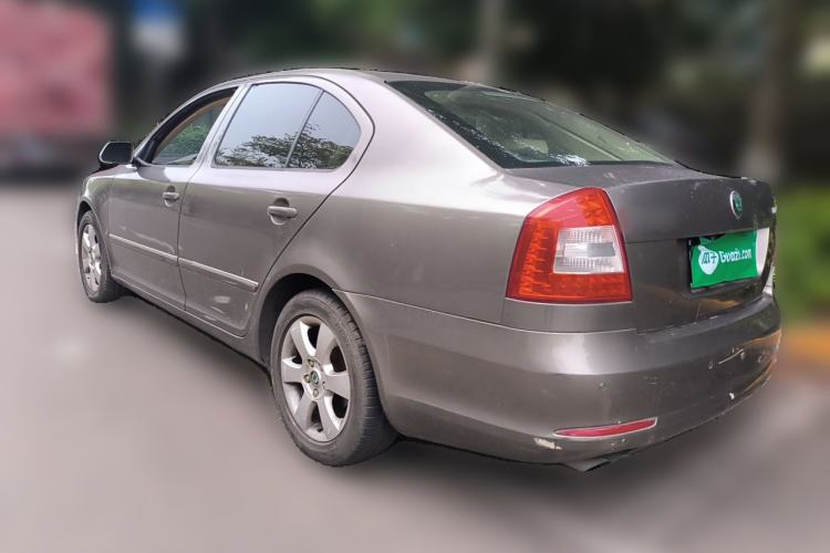 Used Skoda Octavia 2012 1.4TSI DSG Yijun Edition Rear Left 45 Deg