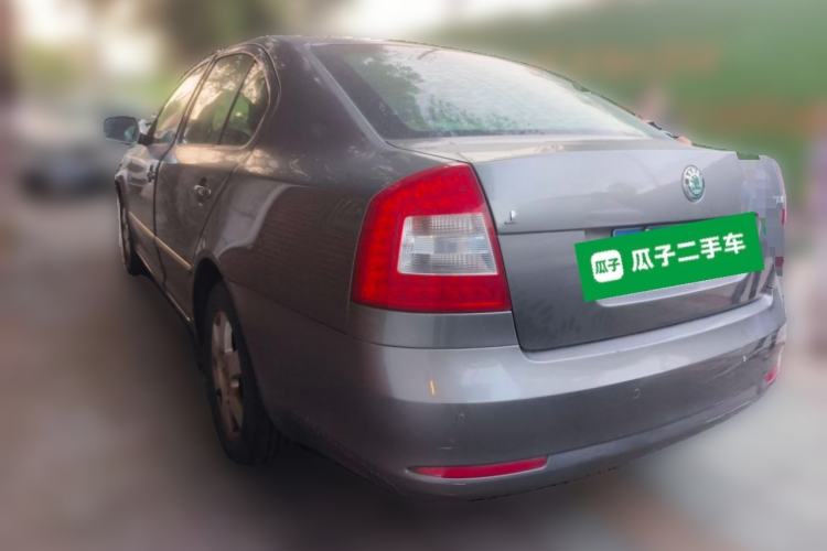 Used Skoda Octavia 2012 1.6L Manual Yijun Edition Rear Left 45 Deg