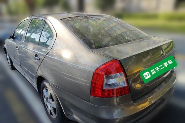 Used Skoda Octavia 2012 1.6L Manual Yijie Edition Rear Left 45 Deg