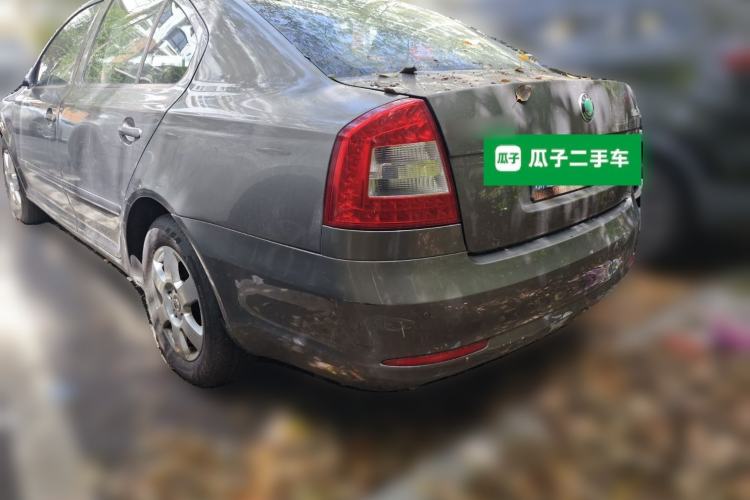 Used Skoda Octavia 2012 1.6L Automatic Yijie Edition Rear Left 45 Deg