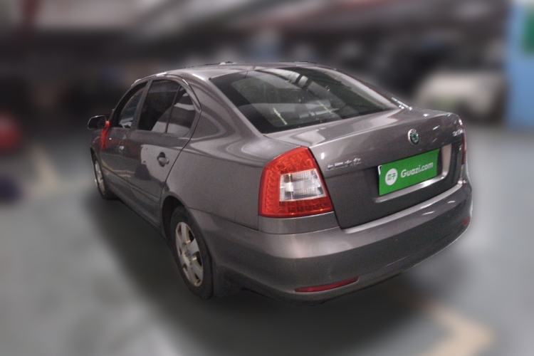 Used Skoda Octavia 2012 1.6L Manual Yijie Edition Rear Left 45 Deg
