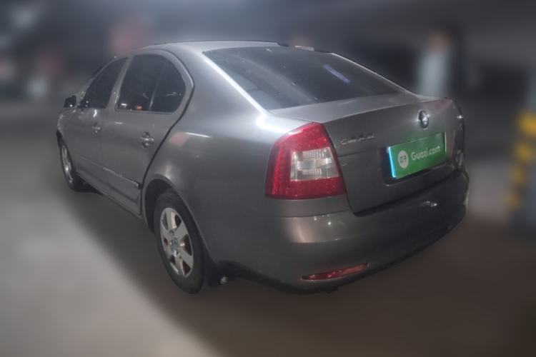 Used Skoda Octavia 2012 1.6L Automatic Yijie Edition Rear Left 45 Deg