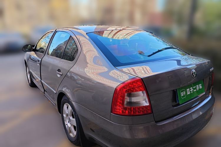 Used Skoda Octavia 2012 1.6L Automatic Yijun Edition Rear Left 45 Deg
