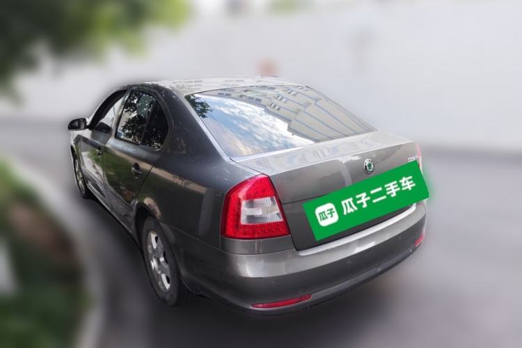 Used Skoda Octavia 2012 1.6L Automatic Yijie Edition Rear Left 45 Deg