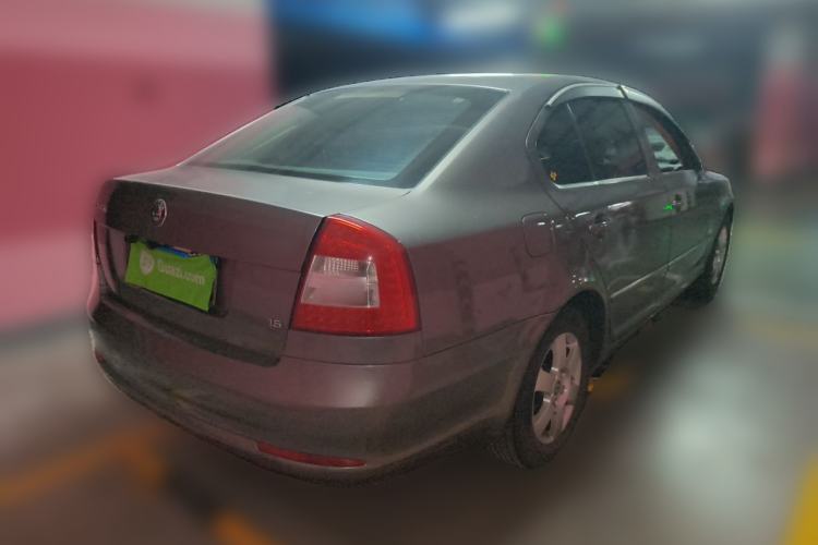 Used Skoda Octavia 2012 1.6L Manual Yijun Edition Rear Right 45 Deg