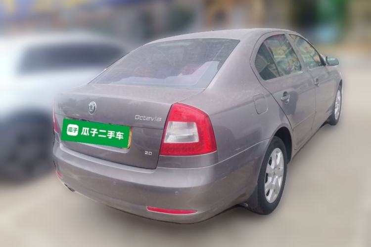 Used Skoda Octavia 2012 2.0L Automatic Yijie Version Rear Right 45 Deg