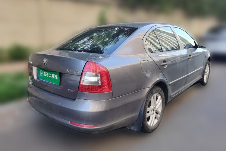 Used Skoda Octavia 2012 1.4TSI DSG Yijun Edition Rear Right 45 Deg