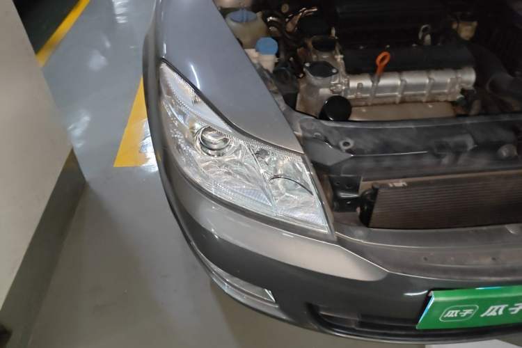 Used Skoda Octavia 2012 1.6L Automatic Yijie Edition Right Front Headlight
