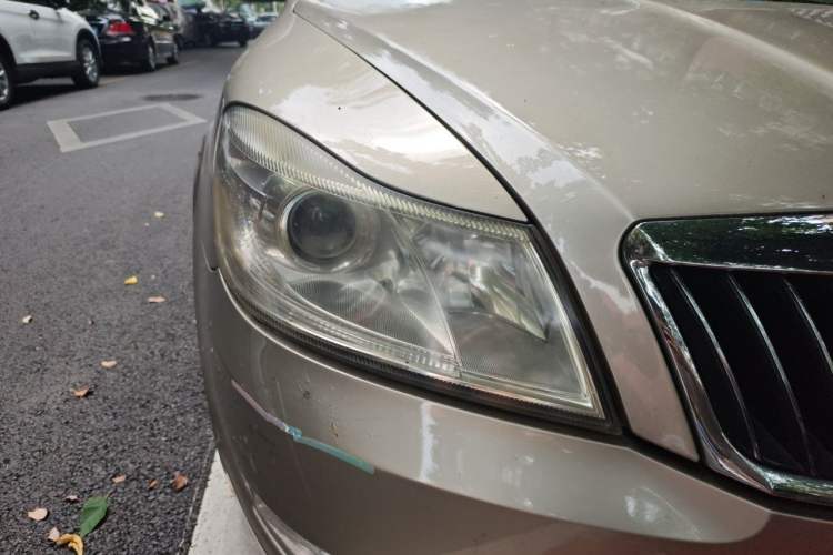 Used Skoda Octavia 2012 1.4TSI DSG Yijun Edition Right Front Headlight