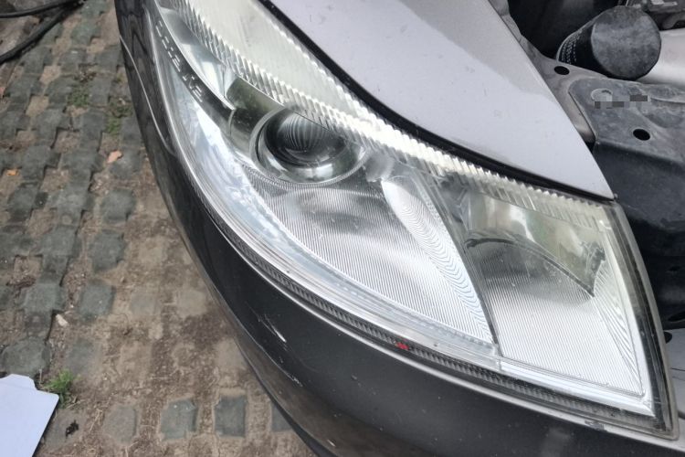 Used Skoda Octavia 2012 1.6L Automatic Yijun Edition Right Front Headlight