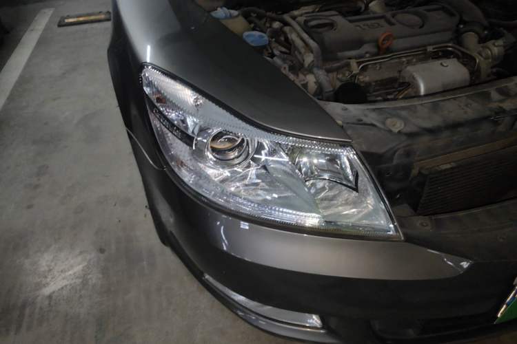 Used Skoda Octavia 2012 1.4TSI DSG Yijun Edition Right Front Headlight