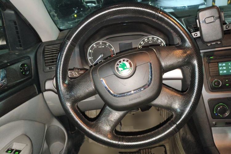 Used Skoda Octavia 2012 1.4TSI DSG Yijun Edition Steering Wheel