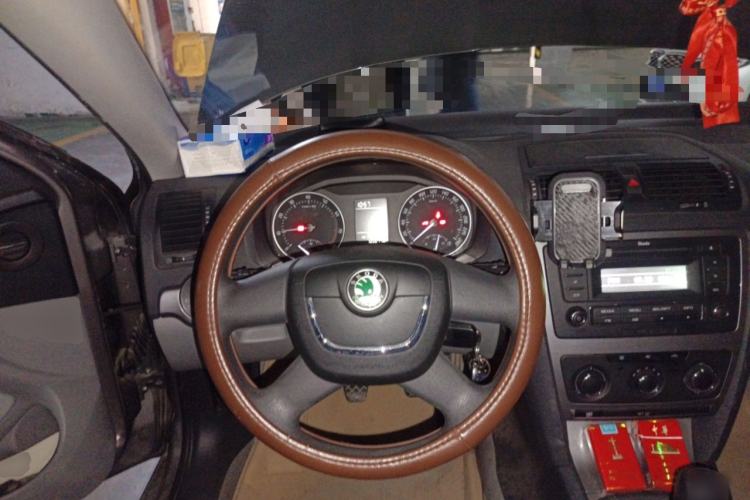 Used Skoda Octavia 2012 1.6L Manual Yijie Edition Steering Wheel