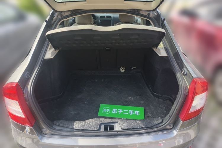 Used Skoda Octavia 2012 1.6L Manual Yijun Edition Trunk