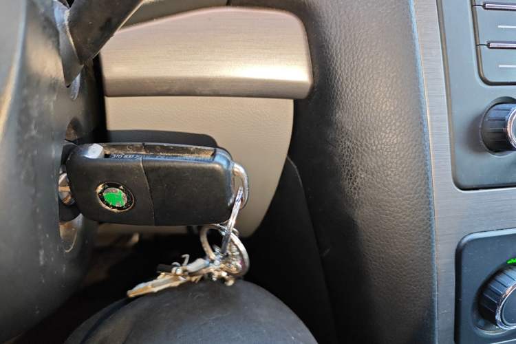Used Skoda Octavia 2012 1.6L Automatic Yijun Edition Vehicle Key