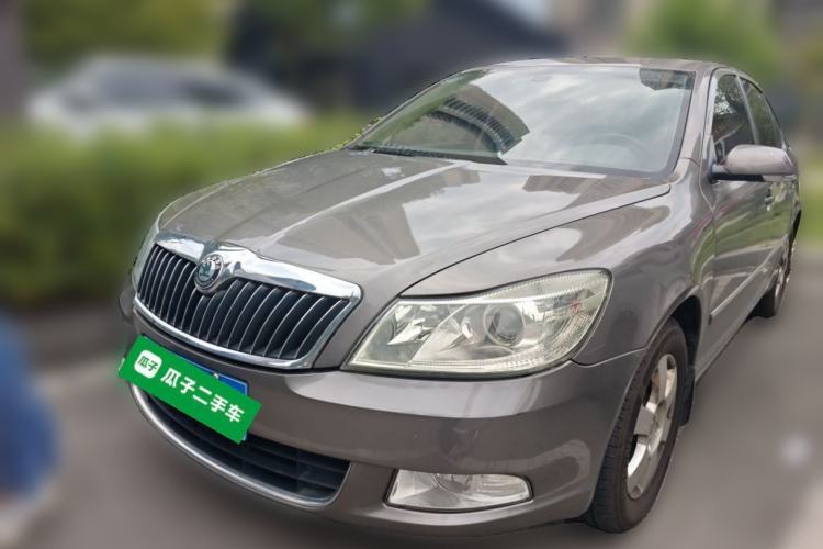 Used Skoda Octavia 2012 1.6L Automatic Yijun Edition Guazi used car, China used car export, Used car for sale, Used  cars, Cheapest cars for sale