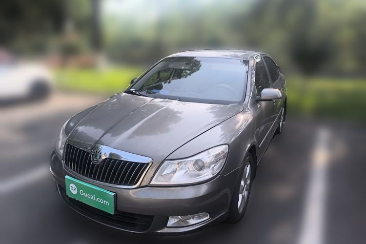 Used Skoda Octavia 2012 1.4TSI DSG Yijun Edition Guazi used car, China used car export, Used car for sale, Used cars, Cheapest cars for sale