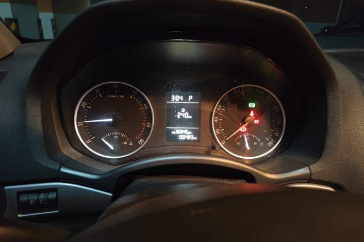 Used Skoda Octavia 2012 1.6L Automatic Yijun Edition Instrument Cluster