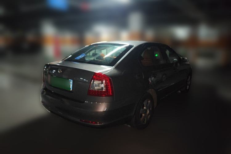 Used Skoda Octavia 2012 1.6L Automatic Yijun Edition Rear Right 45 Deg