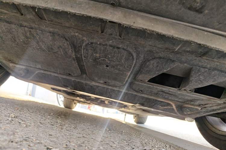Used Skoda Octavia 2012 1.6L Manual Yijie Edition Chassis Front