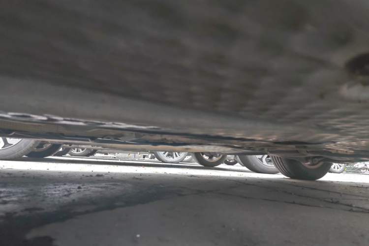 Used Skoda Octavia 2012 1.6L Automatic Yijun Edition Chassis Front Right