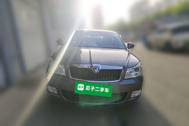 Used Skoda Octavia 2012 1.6L Manual Yijie Edition Front
