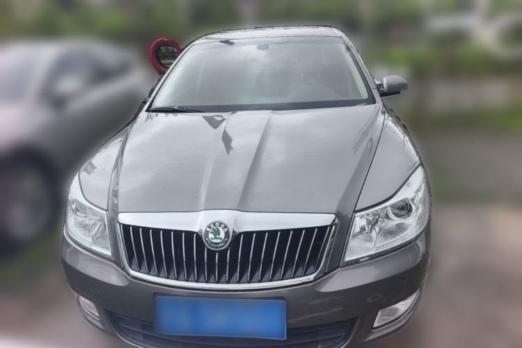 Used Skoda Octavia 2012 1.6L Automatic Yijun Edition Front