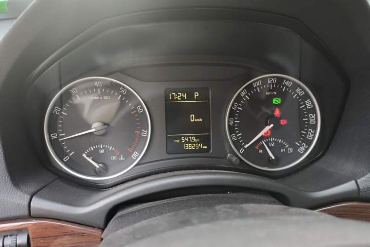 Used Skoda Octavia 2012 1.6L Automatic Yijun Edition Instrument Cluster