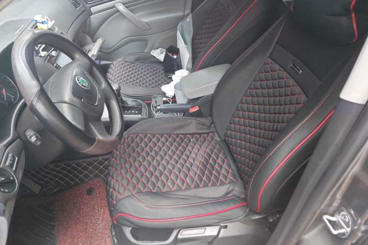 Used Skoda Octavia 2012 1.6L Automatic Yijun Edition Left Front Seat