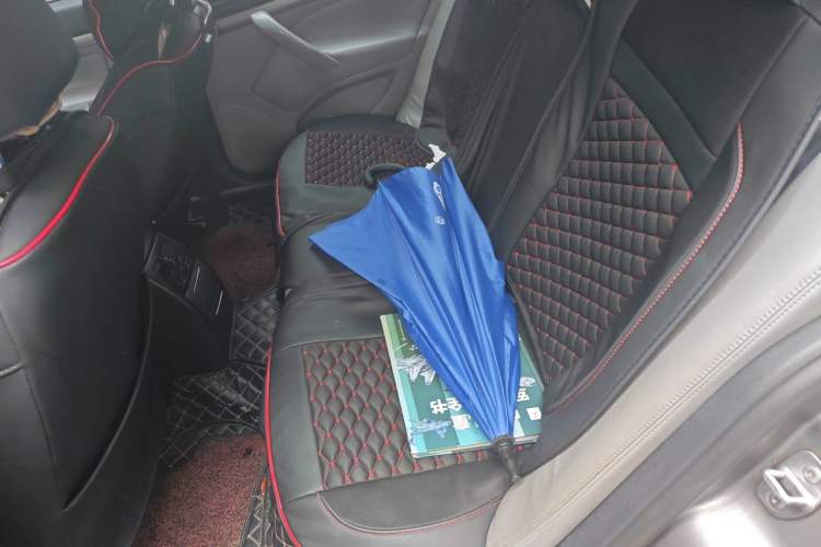 Used Skoda Octavia 2012 1.6L Automatic Yijun Edition Left Rear Seat