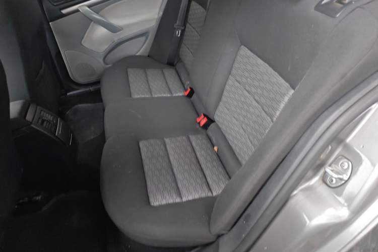 Used Skoda Octavia 2012 1.6L Automatic Yijie Edition Left Rear Seat