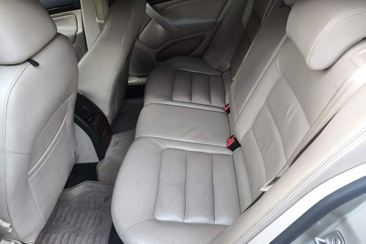 Used Skoda Octavia 2012 1.6L Automatic Yijun Edition Left Rear Seat