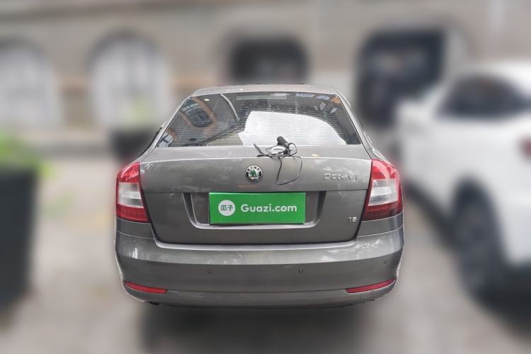 Used Skoda Octavia 2012 1.6L Automatic Yijun Edition Rear