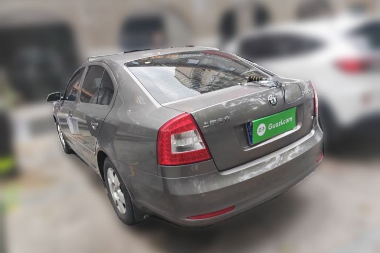 Used Skoda Octavia 2012 1.6L Automatic Yijun Edition Rear Left 45 Deg