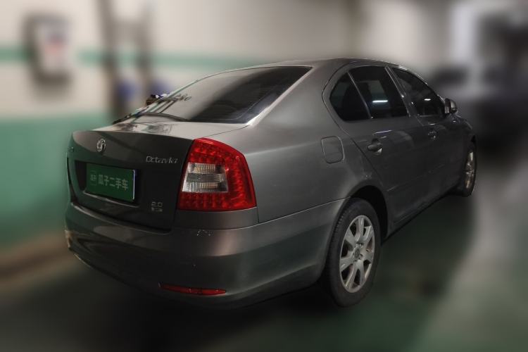 Used Skoda Octavia 2012 2.0L Automatic Yijie Version Rear Right 45 Deg