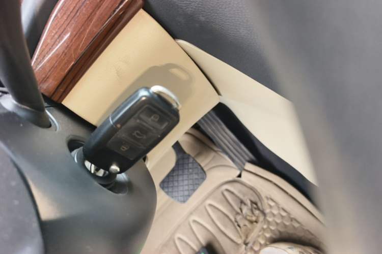 Used Skoda Octavia 2012 1.6L Automatic Yijun Edition Vehicle Key