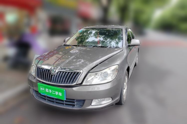 Used Skoda Octavia 2012 1.6L Automatic Yijun Edition Guazi used car, China used car export, Used car for sale, Used cars, Cheapest cars for sale