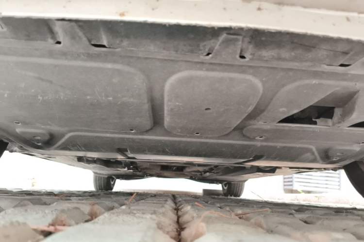Used Skoda Octavia 2012 1.6L Manual Yijie Edition Chassis Front