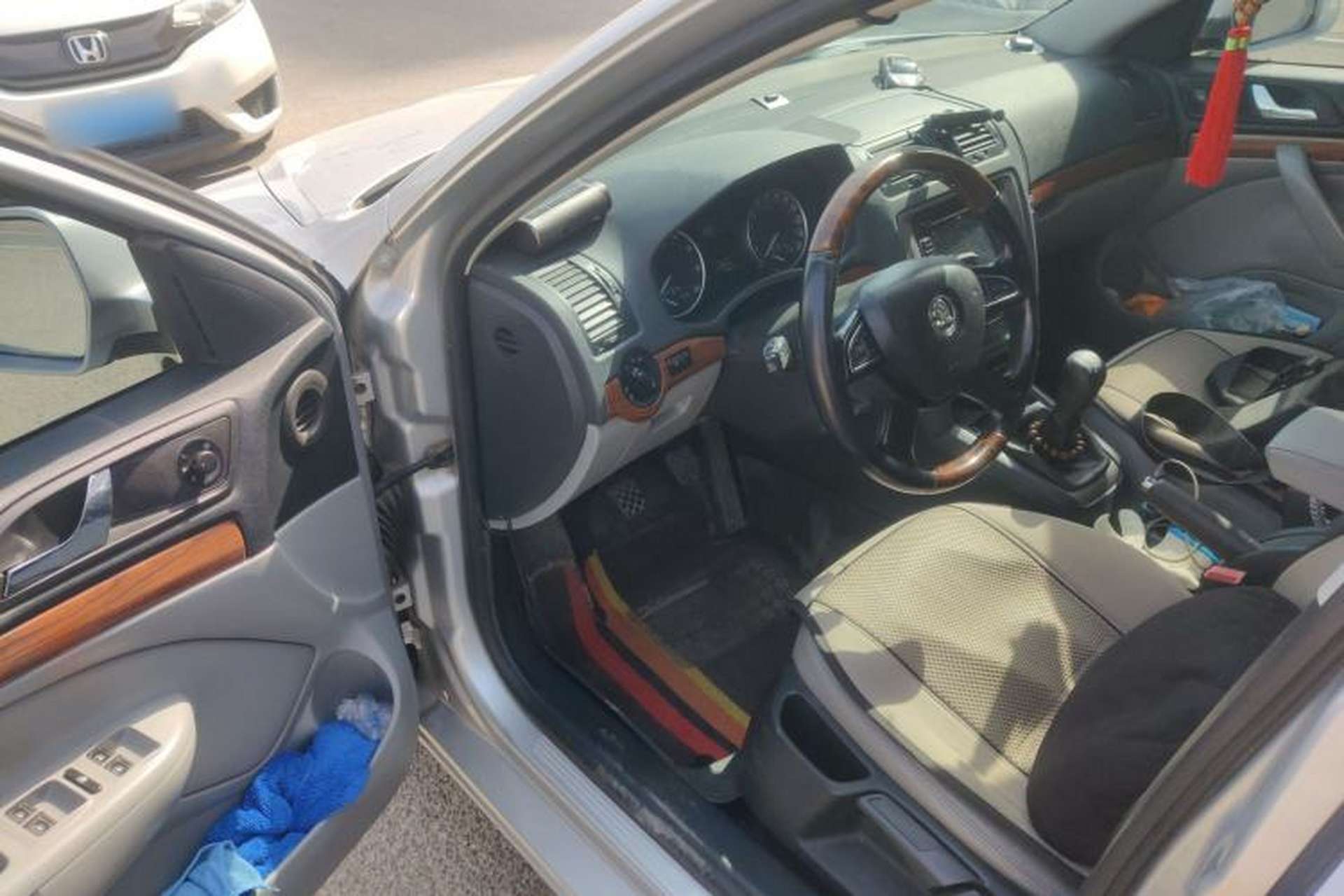 Used Skoda Octavia 2012 1.6L Manual Yijun Edition Driver Seat
