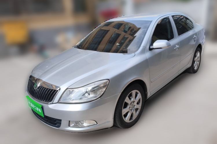 Used Skoda Octavia 2012 2.0L Automatic Yijie Version Guazi used car, China used car export, Used car for sale, Used  cars, Cheapest cars for sale