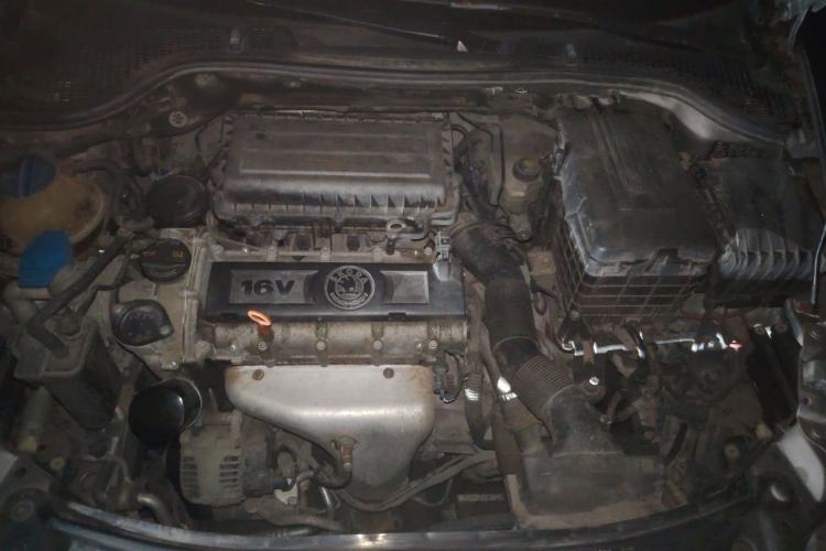 Used Skoda Octavia 2012 1.6L Automatic Yijie Edition Engine Bay
