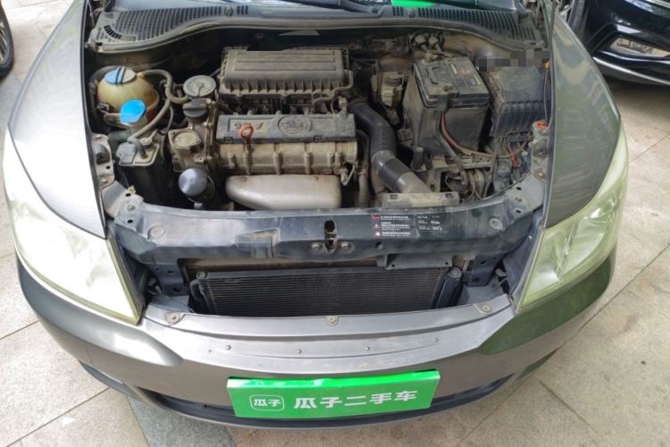 Used Skoda Octavia 2012 1.6L Manual Yijun Edition Engine Bay