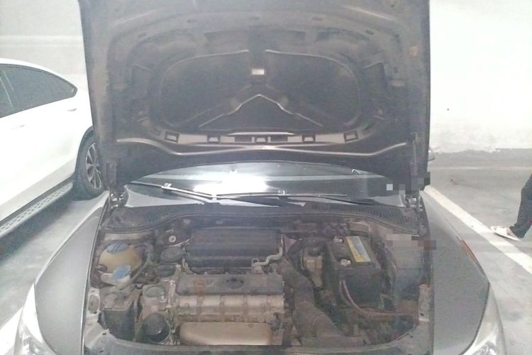 Used Skoda Octavia 2012 1.6L Manual Eado Edition Engine Bay