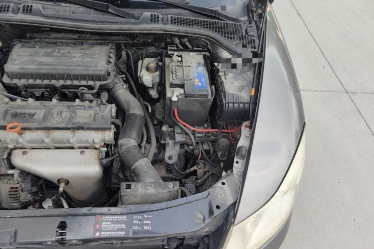 Used Skoda Octavia 2012 1.6L Automatic Yijun Edition Engine Bay Left