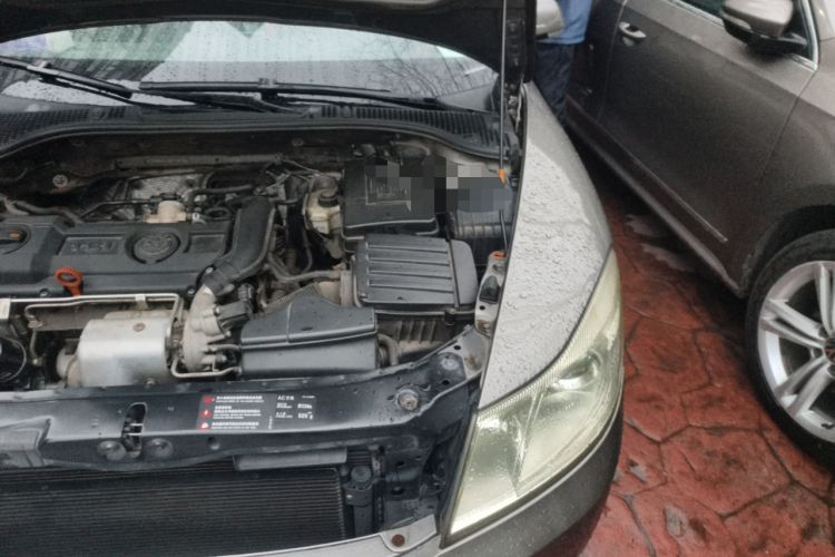 Used Skoda Octavia 2012 1.4TSI DSG Yijun Edition Engine Bay Left