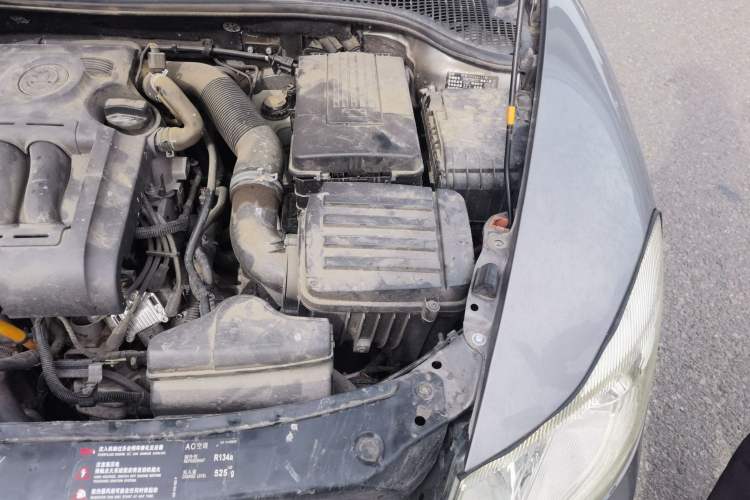 Used Skoda Octavia 2012 2.0L Automatic Yijie Version Engine Bay Left