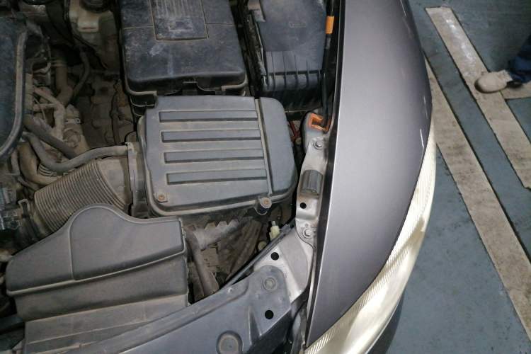 Used Skoda Octavia 2012 1.4TSI DSG Yijun Edition Engine Bay Left