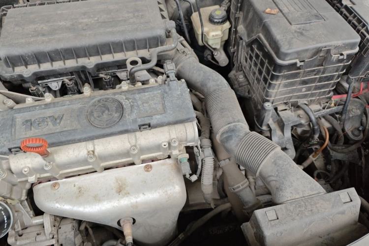 Used Skoda Octavia 2012 1.6L Automatic Yijie Edition Engine Bay Left