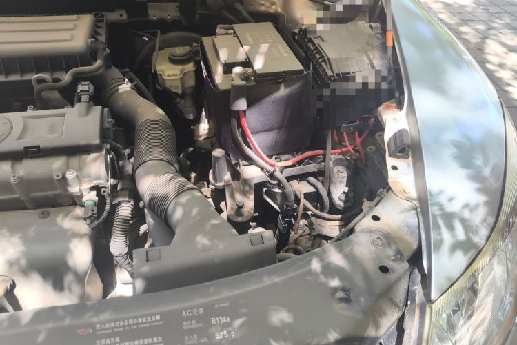 Used Skoda Octavia 2012 1.6L Manual Yijie Edition Engine Bay Left