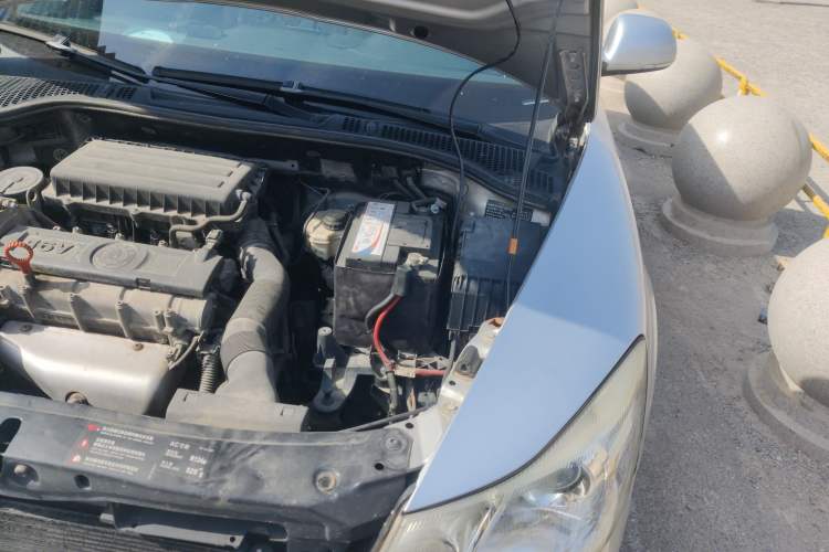 Used Skoda Octavia 2012 1.6L Manual Yijun Edition Engine Bay Left